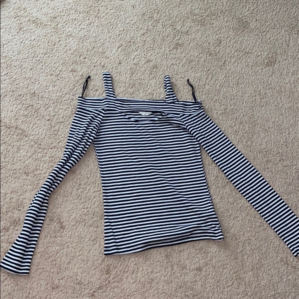 Long sleeve open chest shirt